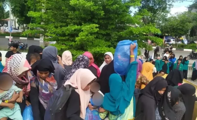 Mahasiswa Usir Paksa Pengungsi Rohingya di Banda Aceh
